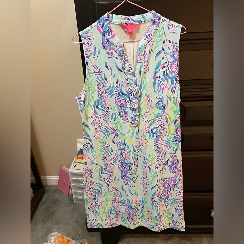 Lilly Pulitzer dress size medium preowned